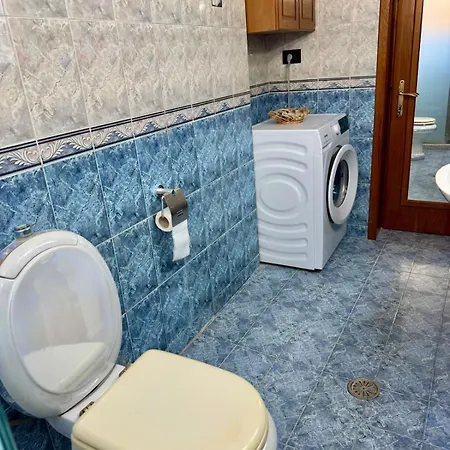 Bicuni Brothers Guesthouse-family Apartamento *